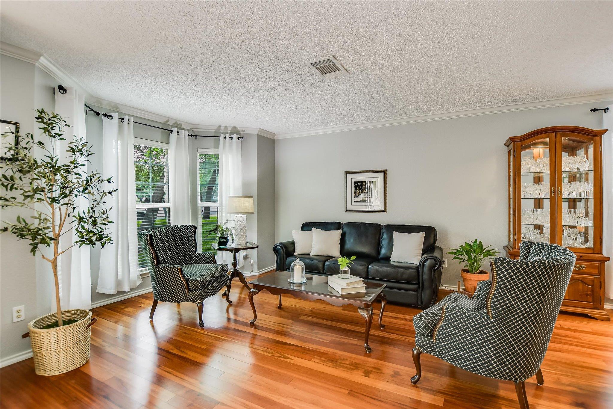 13216 Humphrey Dr, Austin, TX 78729