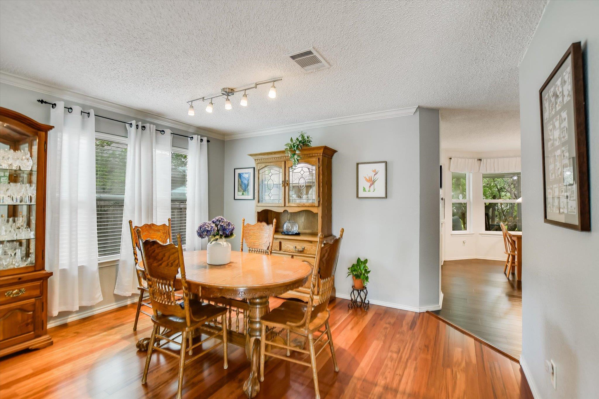 13216 Humphrey Dr, Austin, TX 78729