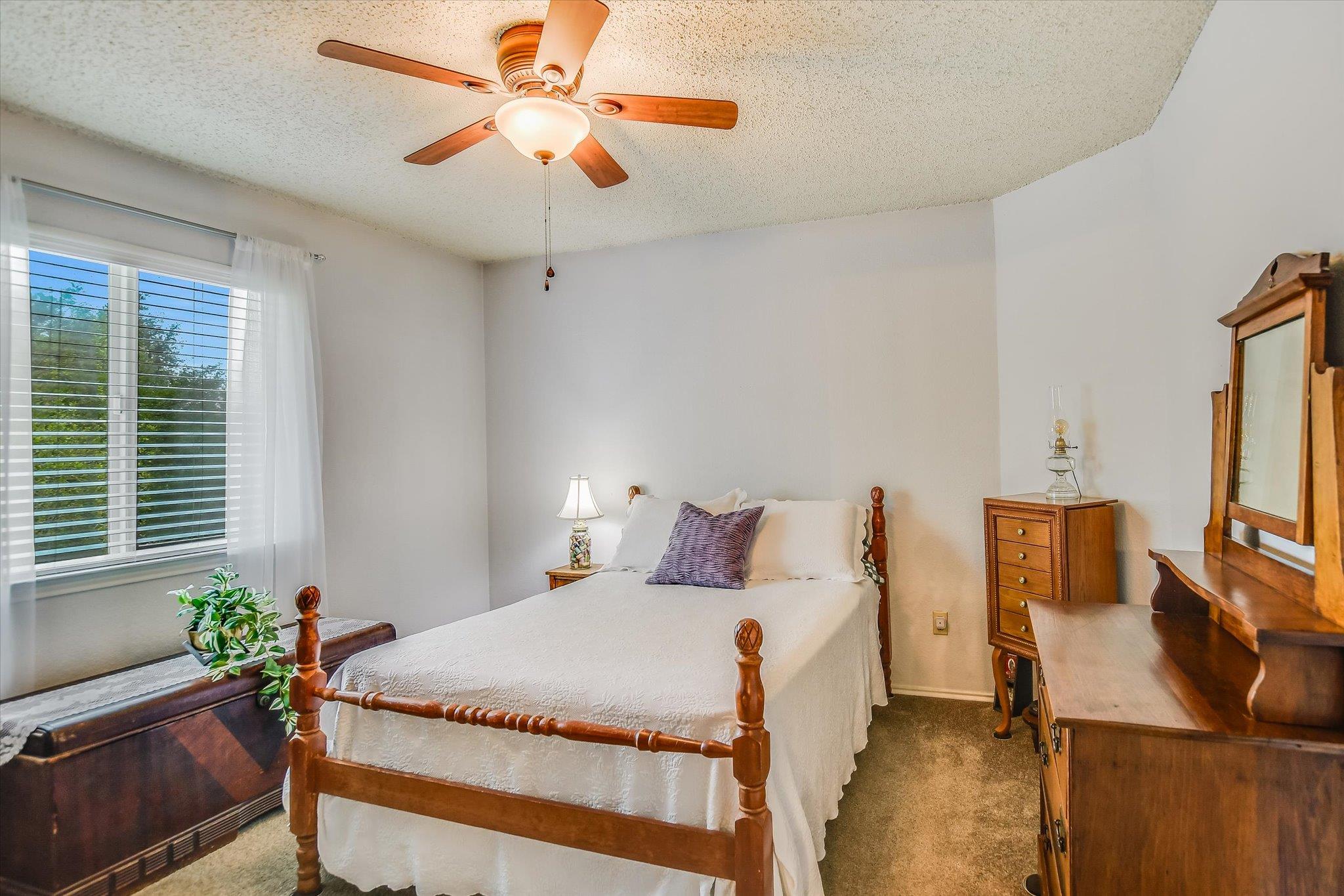 13216 Humphrey Dr, Austin, TX 78729