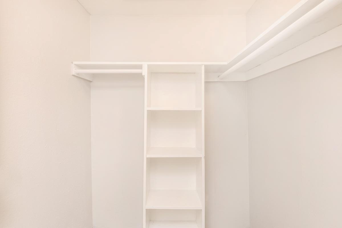 1300 Wilcrest Dr # 105, Houston, TX 77042