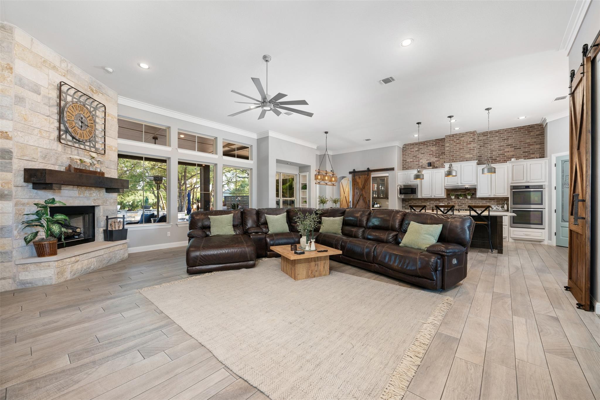 413 Umbrella Sky, Liberty Hill, TX 78642