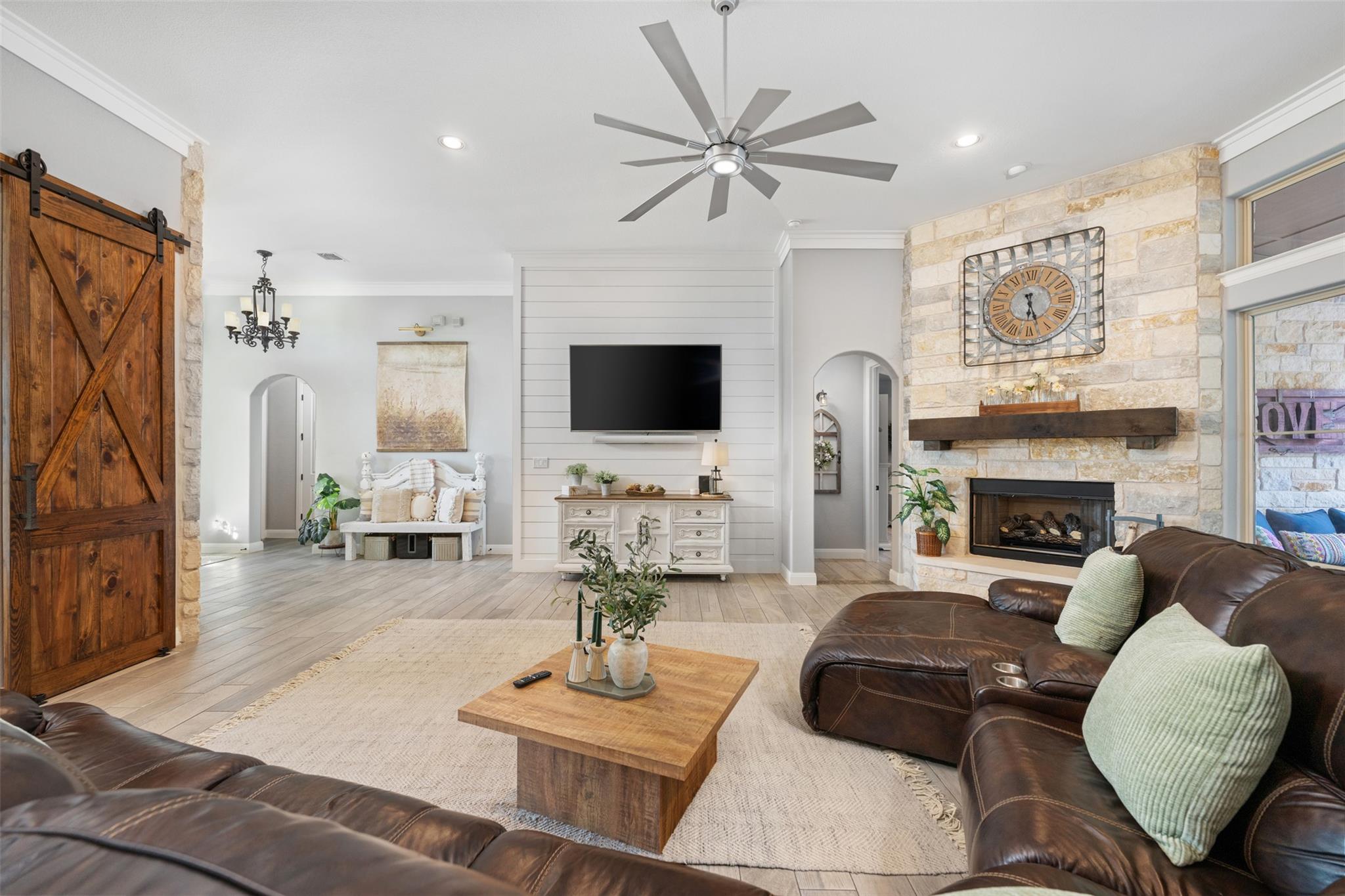 413 Umbrella Sky, Liberty Hill, TX 78642