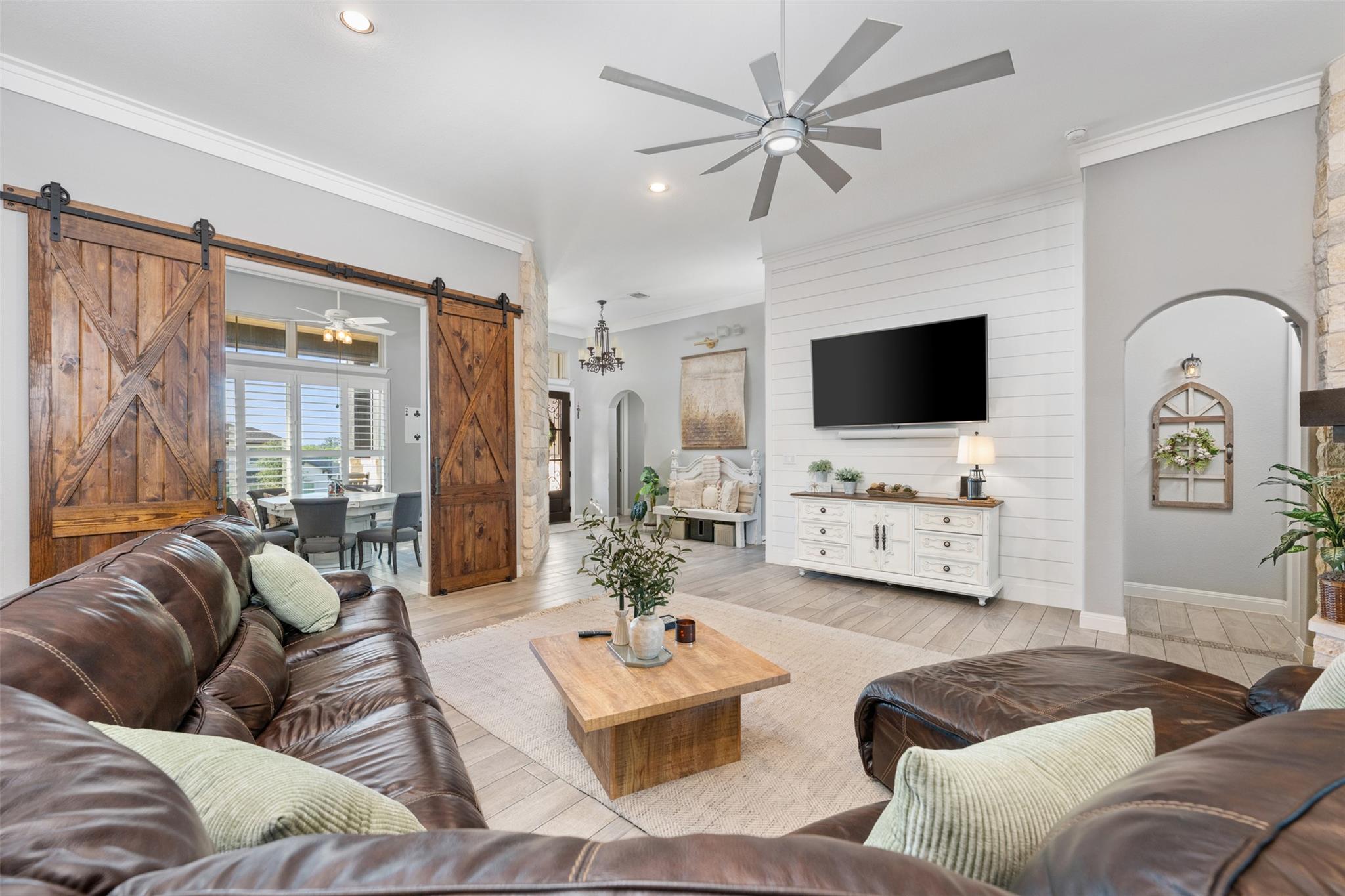 413 Umbrella Sky, Liberty Hill, TX 78642