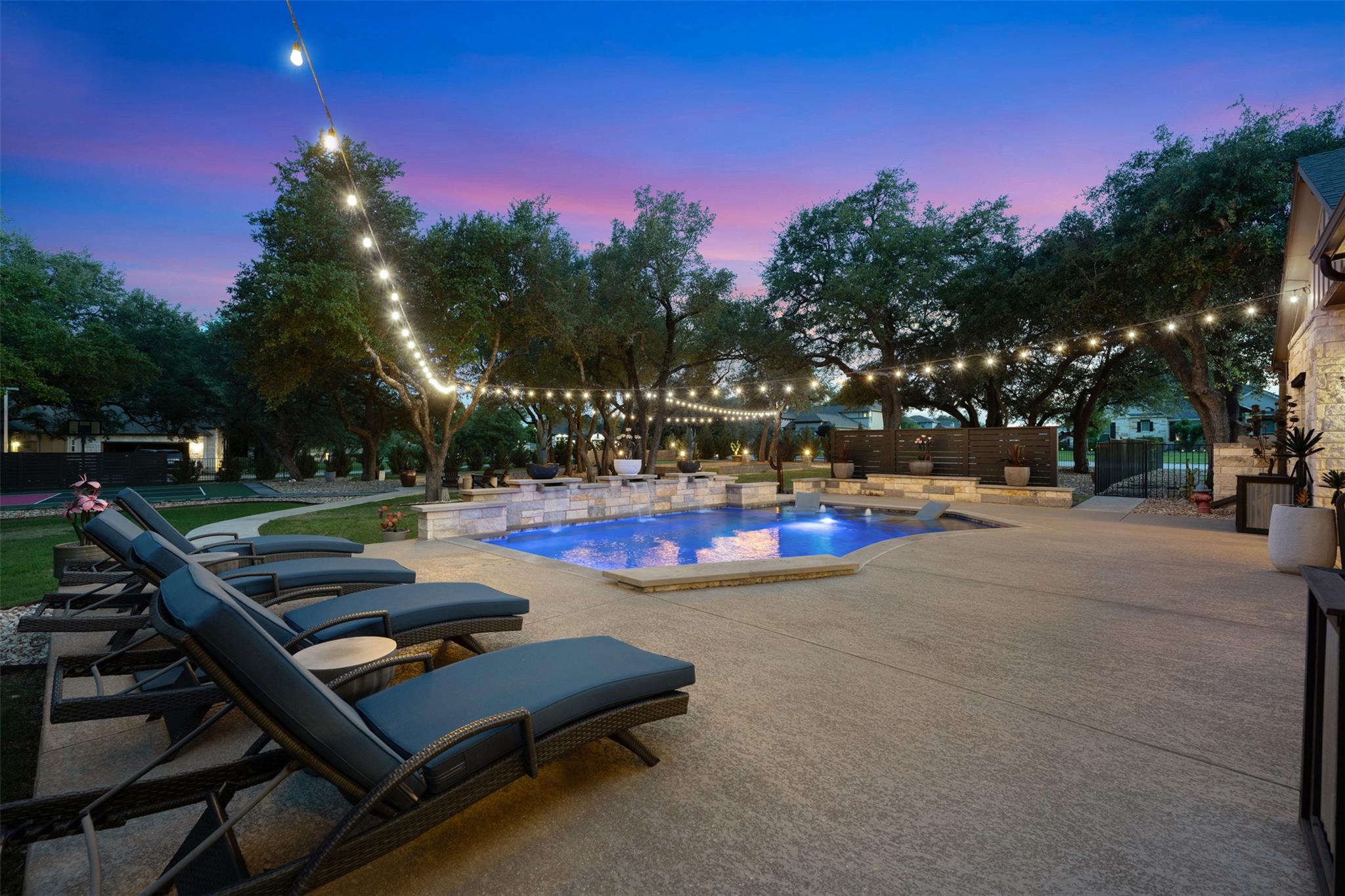 413 Umbrella Sky, Liberty Hill, TX 78642