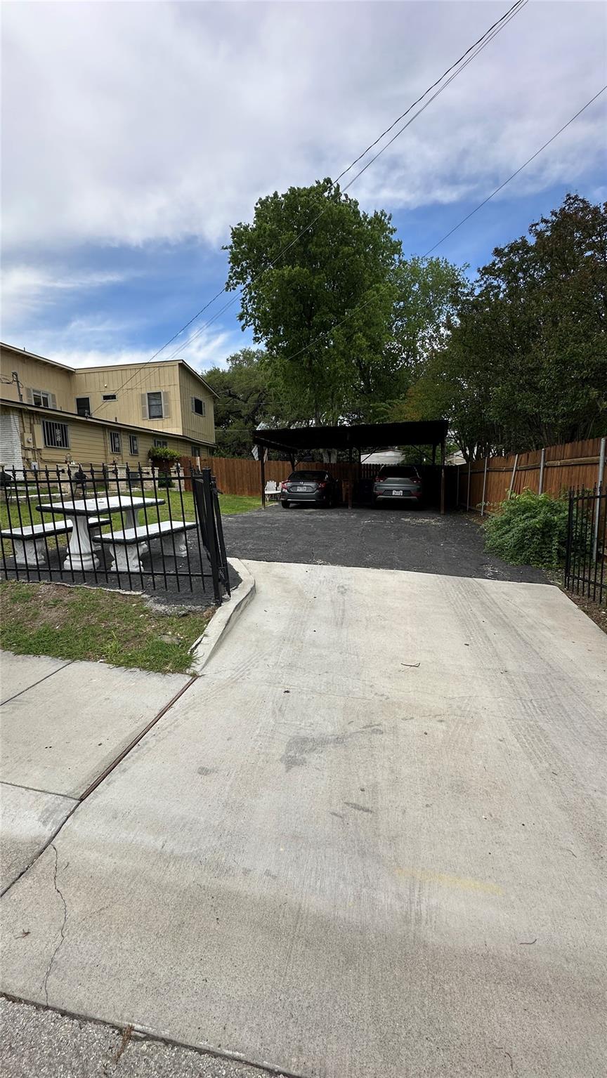 3116 E 12th St, Austin, TX 78702