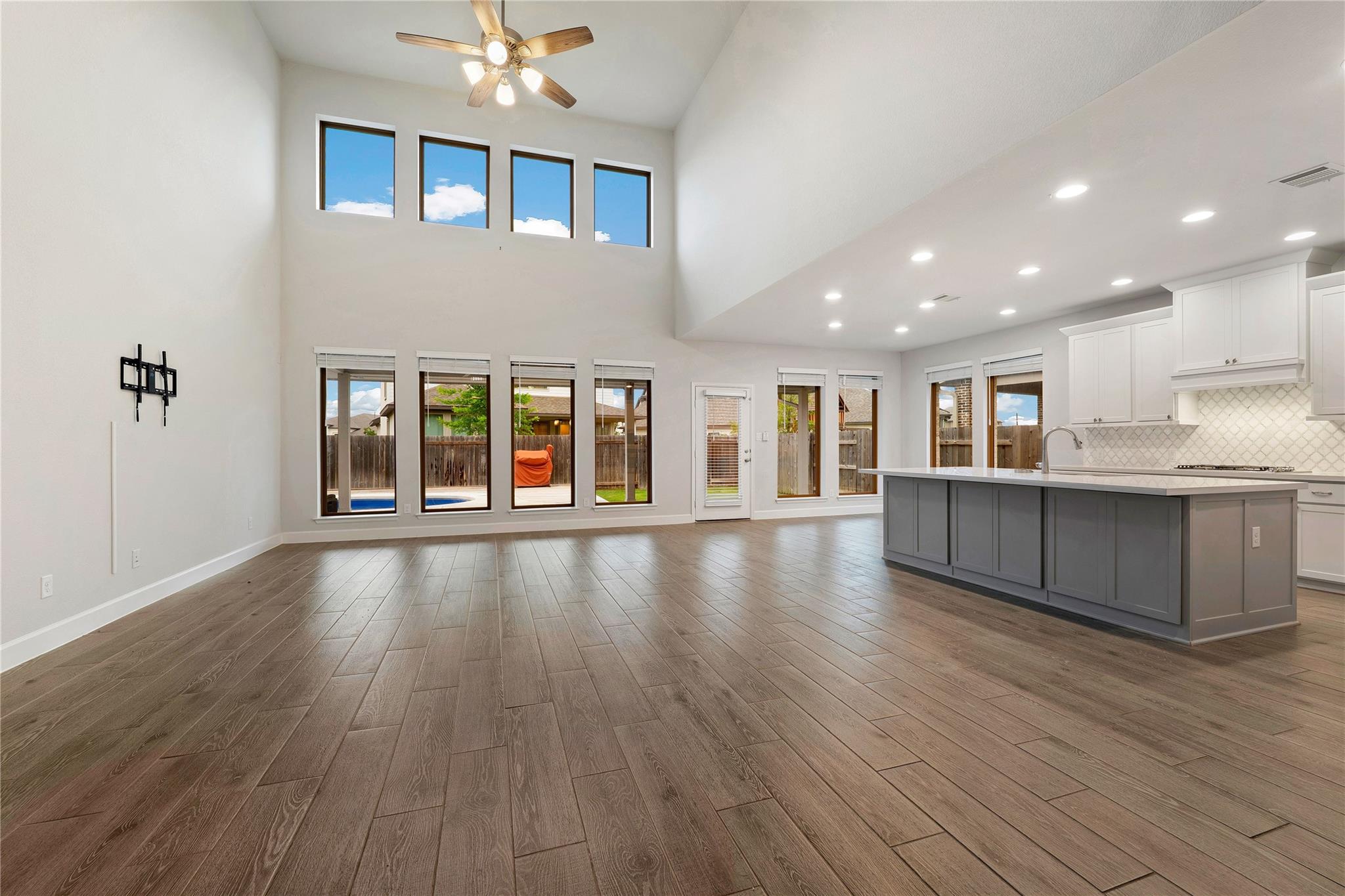 16901 Christina Garza Dr, Manor, TX 78653