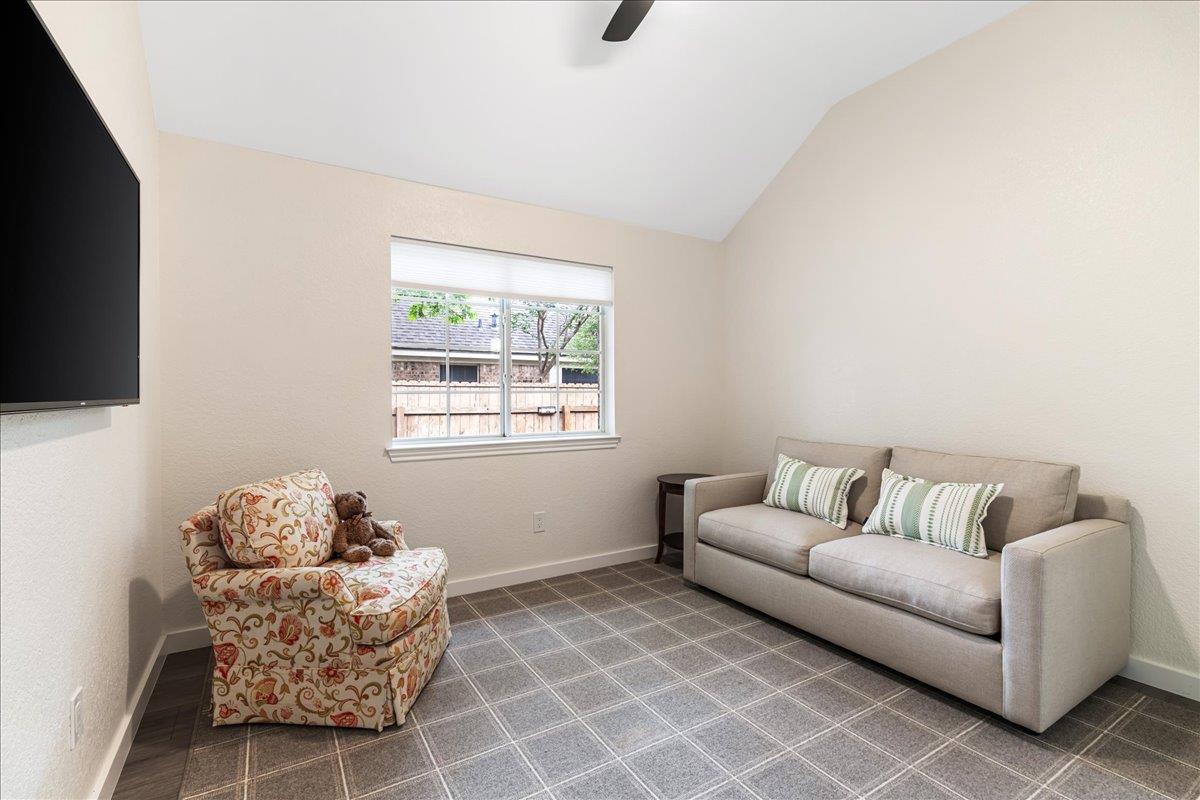 3616 Rocky Ford Dr, Austin, TX 78749