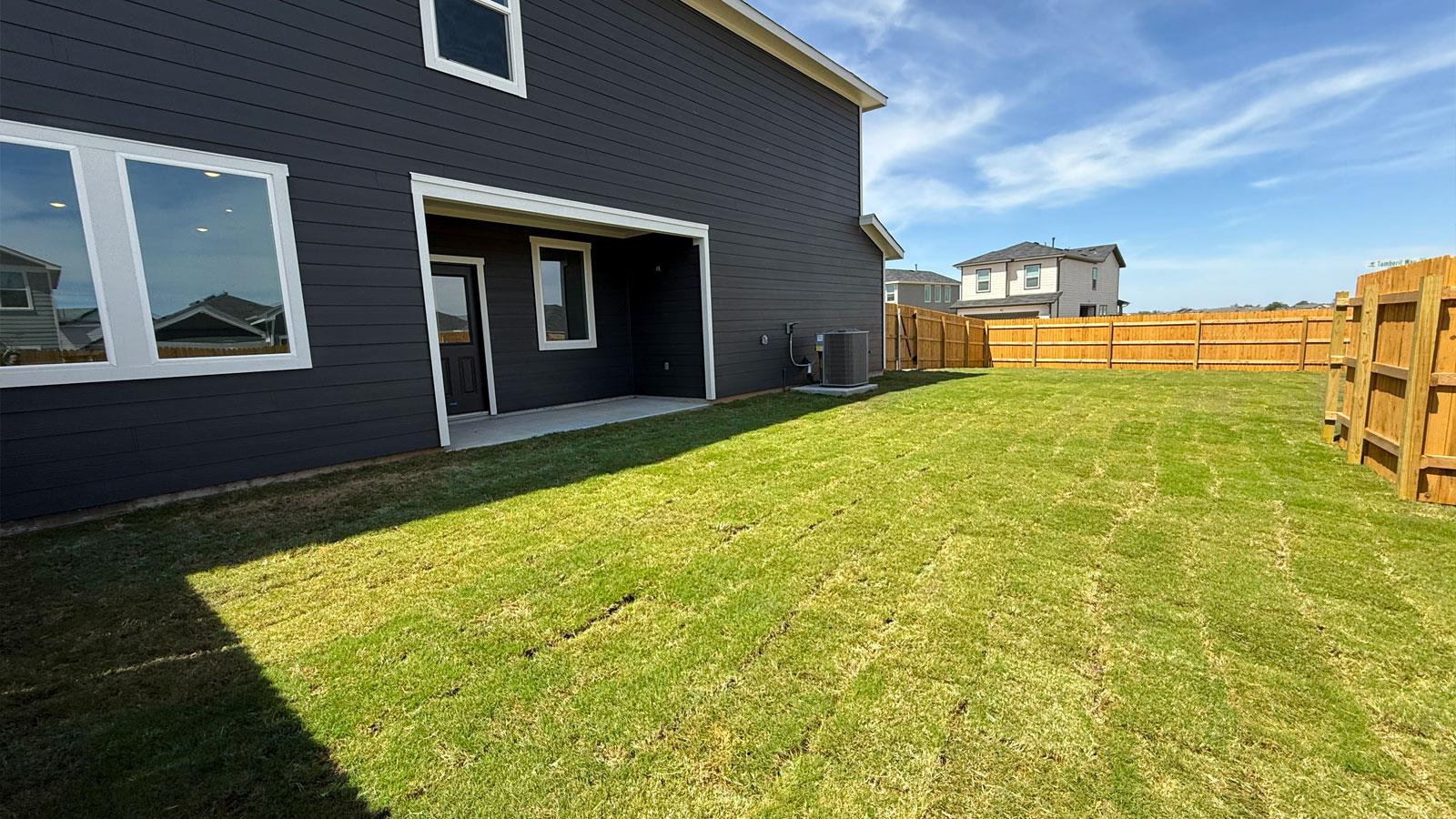 200 CONSTANZA Trl, Bastrop, TX 78602