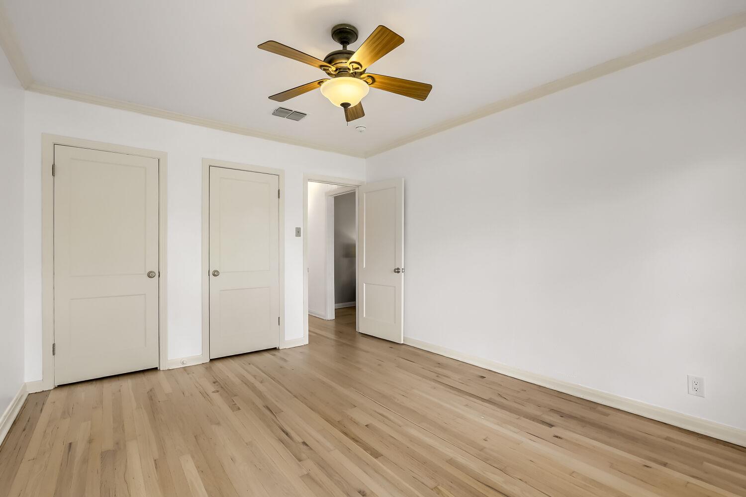 5702 Bull Creek Rd, Austin, TX 78756