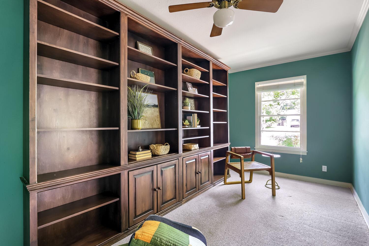 5702 Bull Creek Rd, Austin, TX 78756