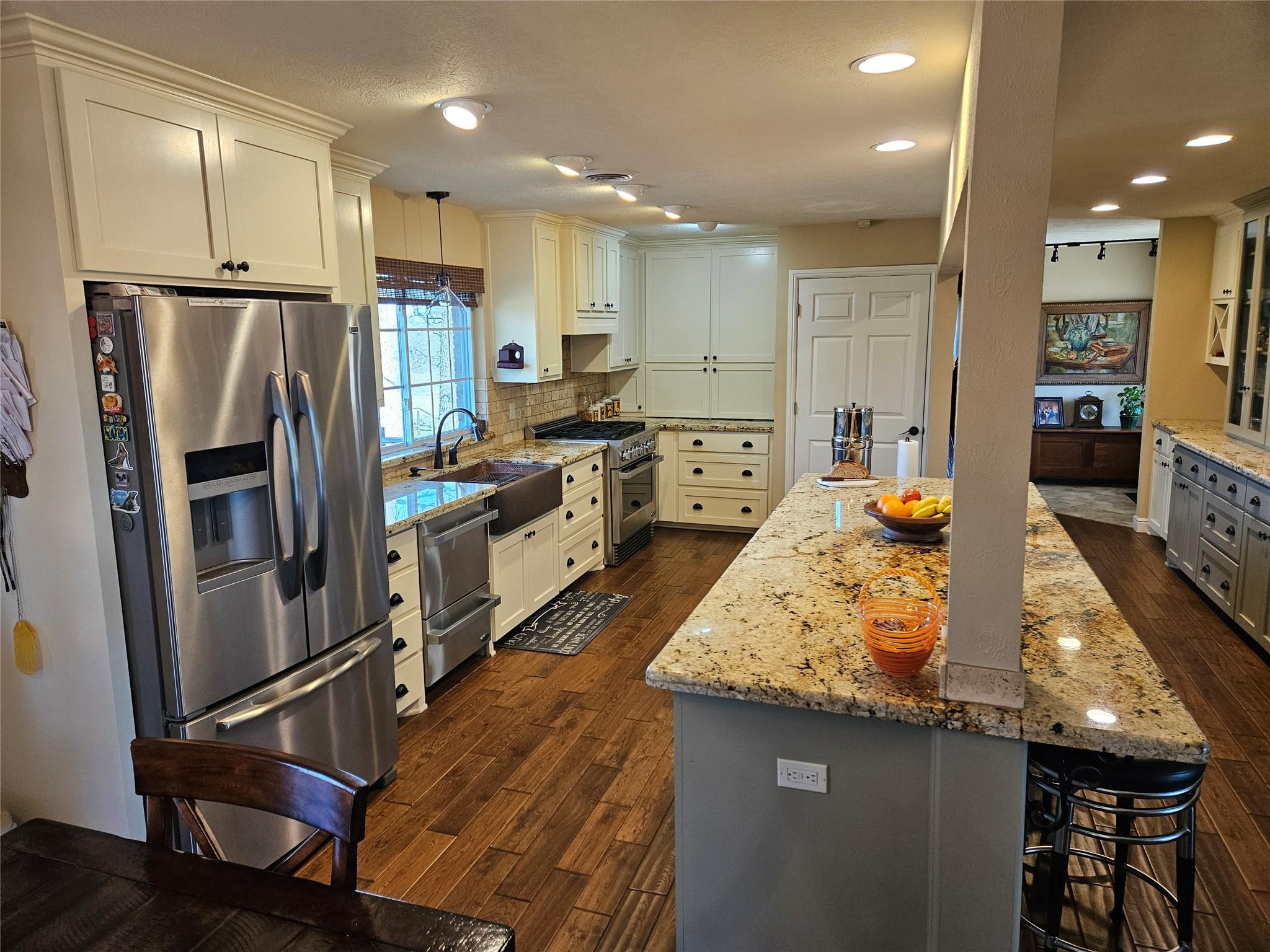 913 CR 237, Cameron, TX 76520