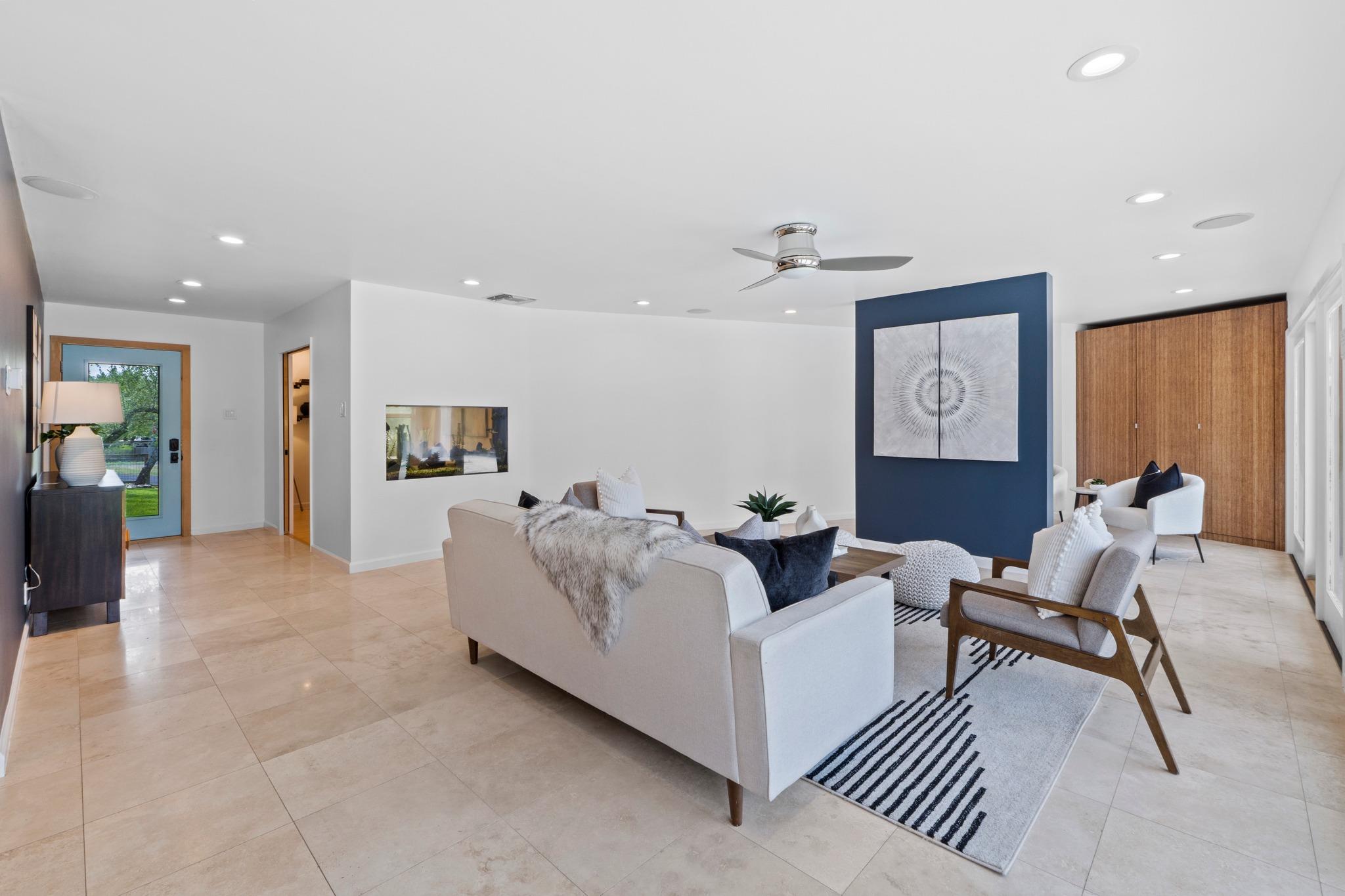 6947 Chinook Dr, Austin, TX 78736