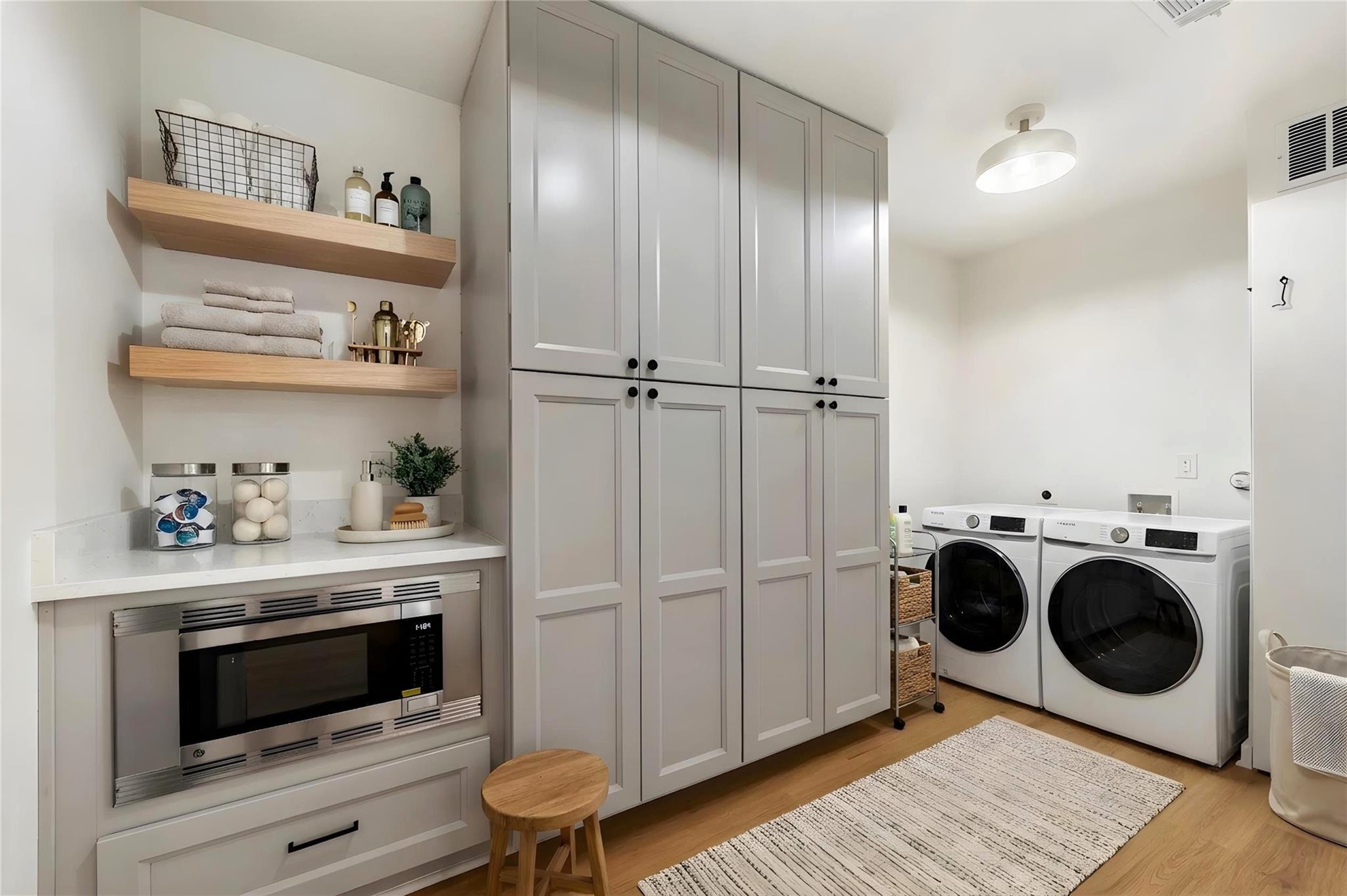 3810 Leafield Dr, Austin, TX 78749