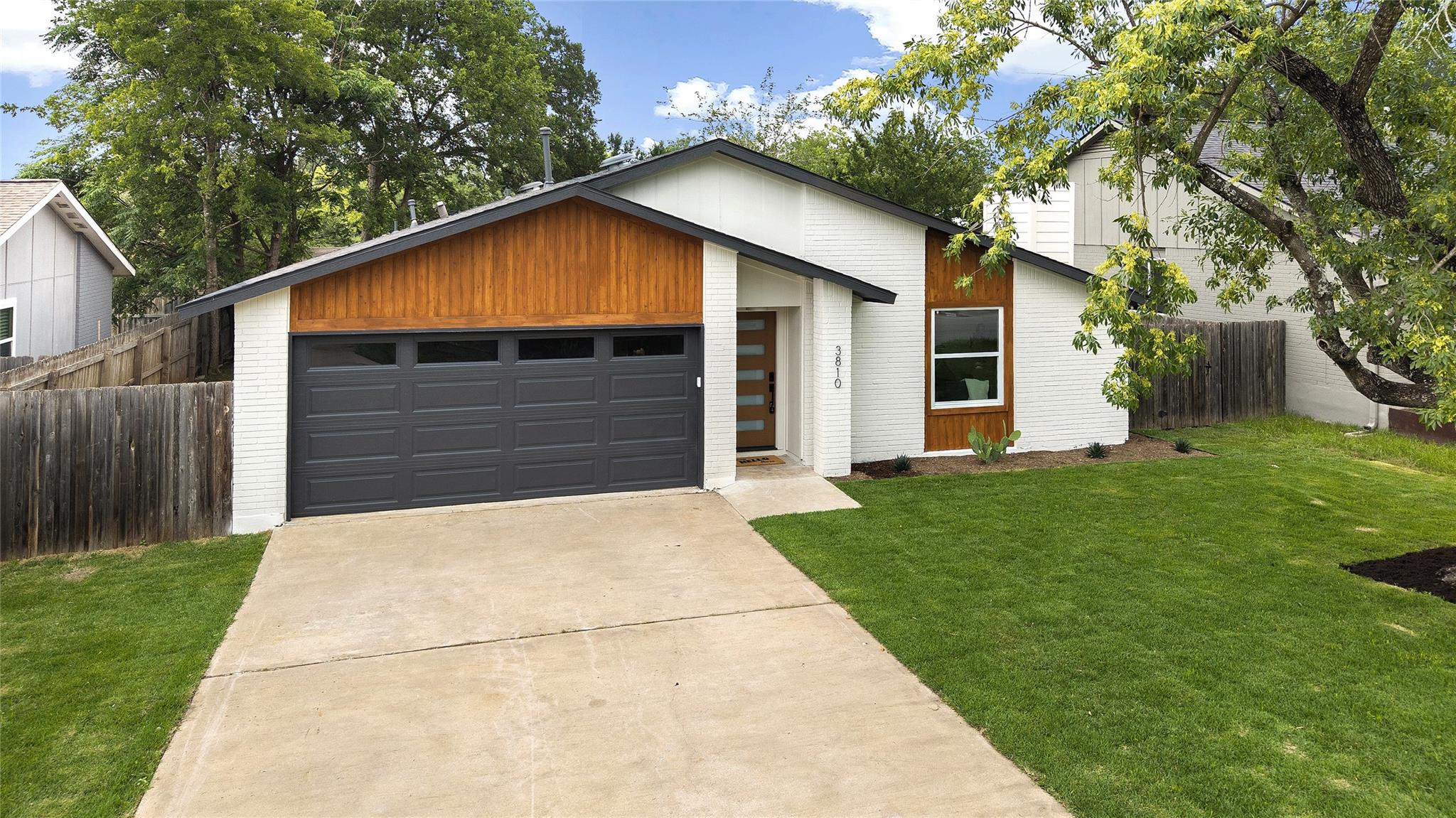 3810 Leafield Dr, Austin, TX 78749