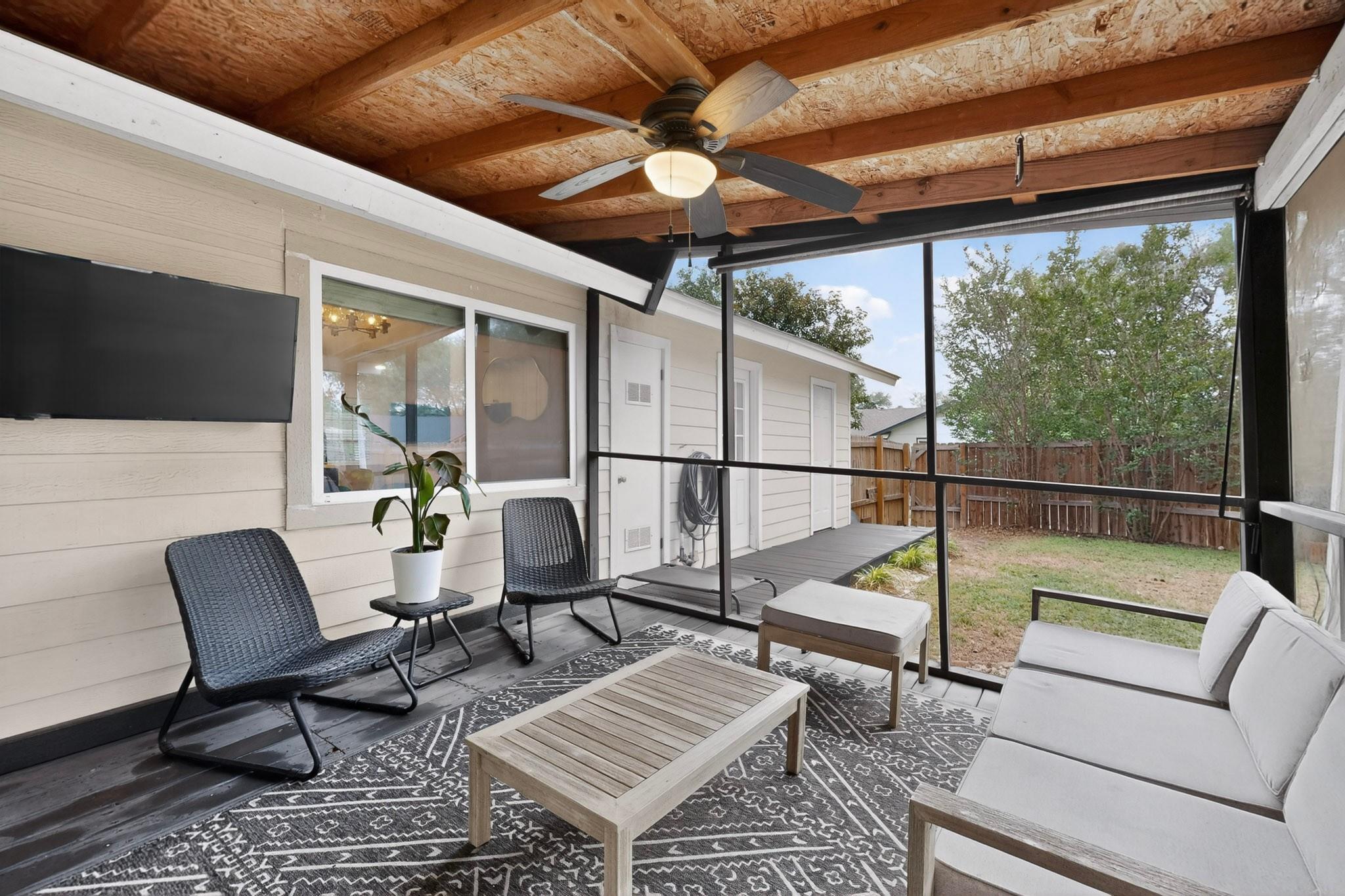 5541 Pine Pl, Austin, TX 78744