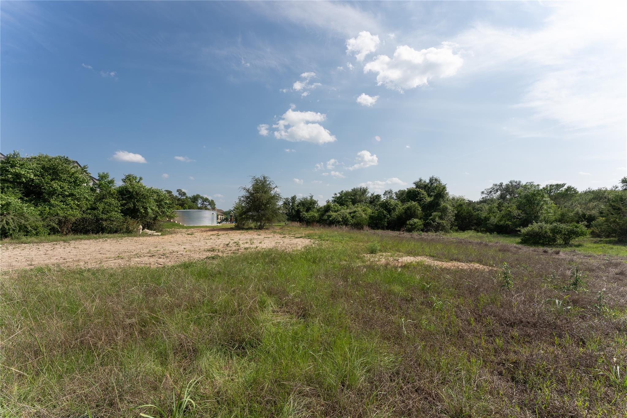 143 Prairie Grass Cv, Driftwood, TX 78619