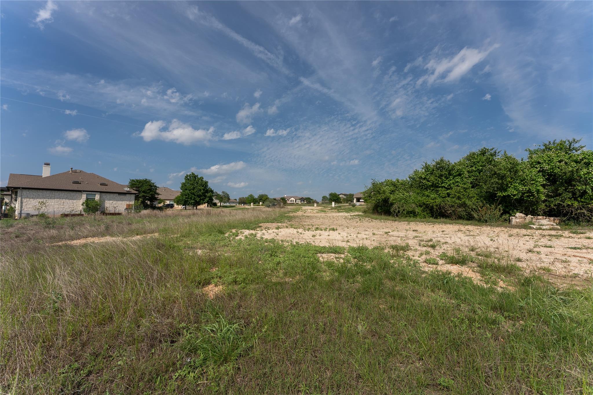 143 Prairie Grass Cv, Driftwood, TX 78619