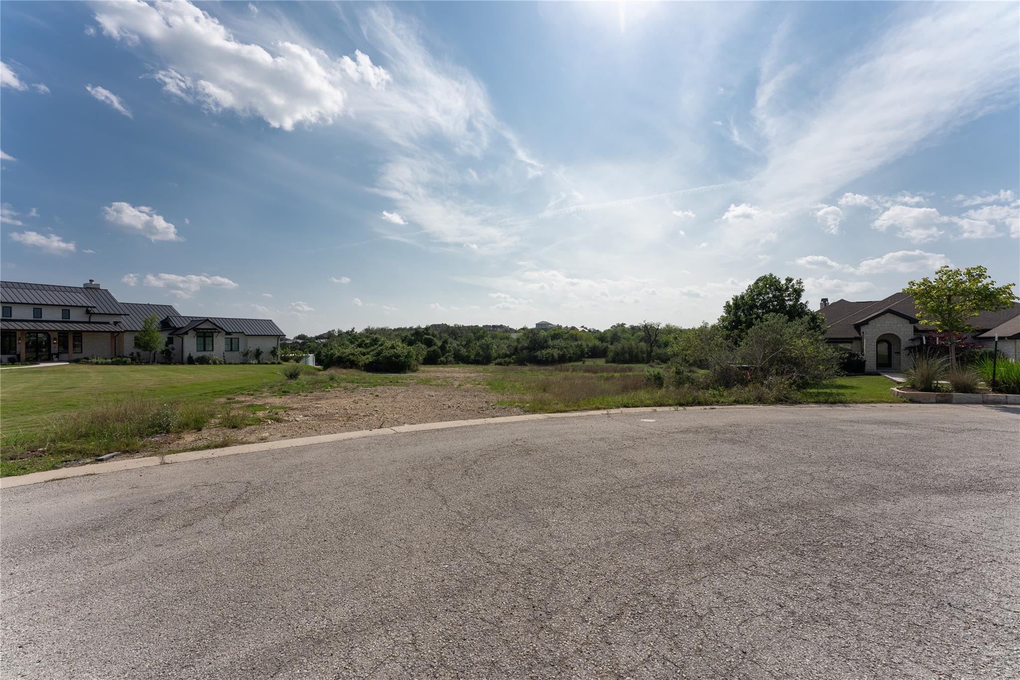 143 Prairie Grass Cv, Driftwood, TX 78619