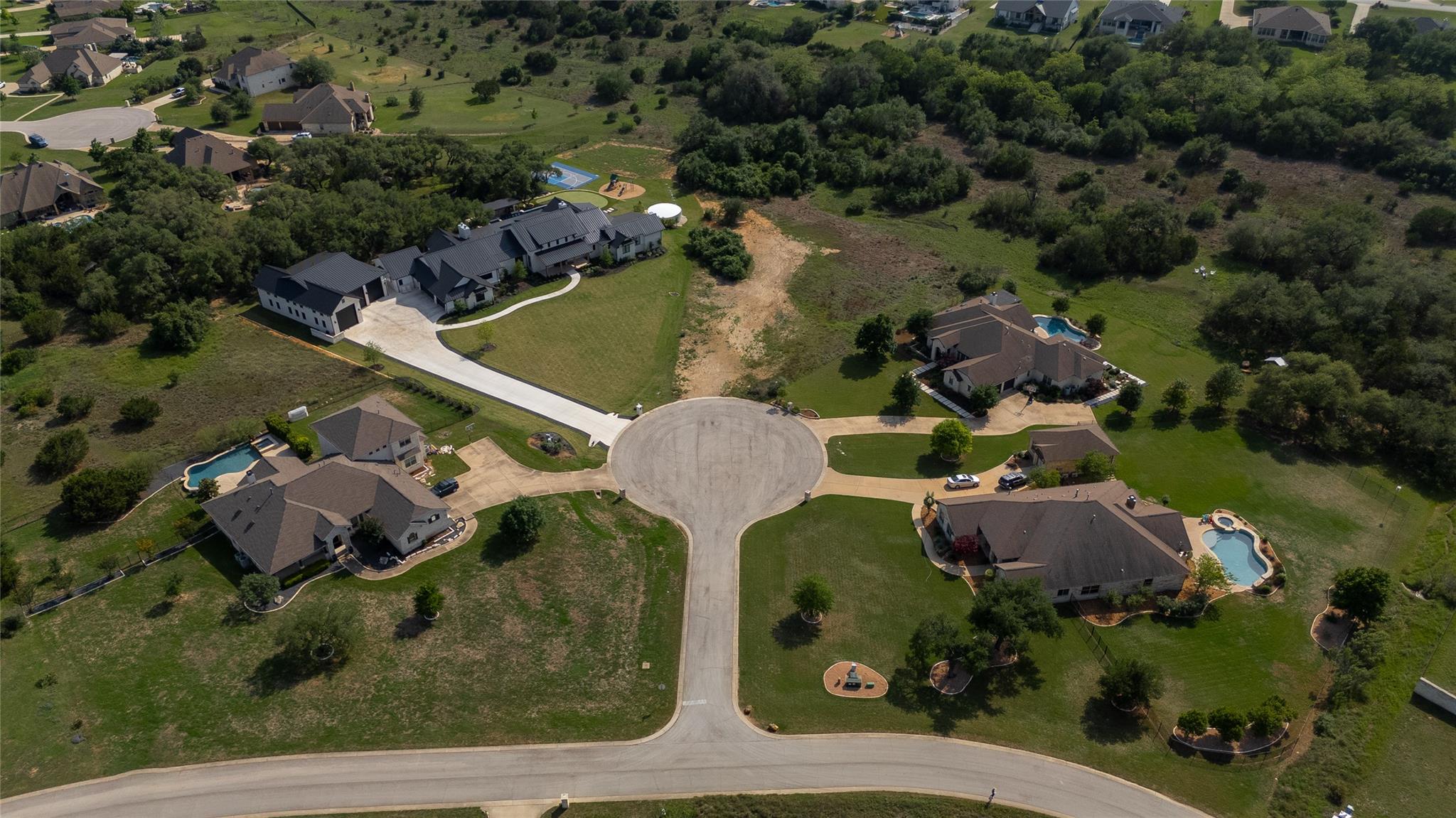 143 Prairie Grass Cv, Driftwood, TX 78619