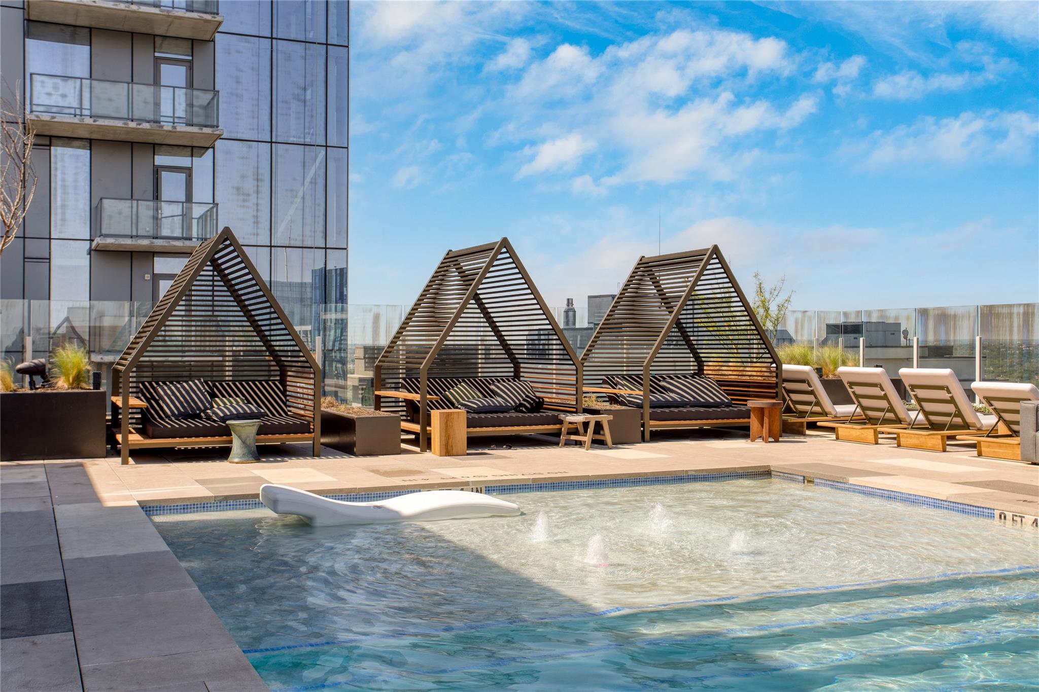 48 East Ave # 2005, Austin, TX 78701