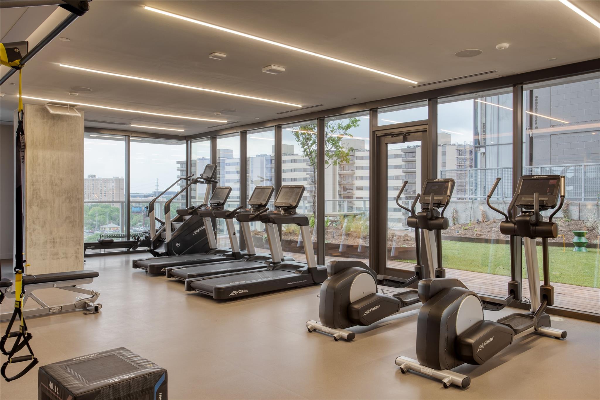 48 East Ave # 2005, Austin, TX 78701