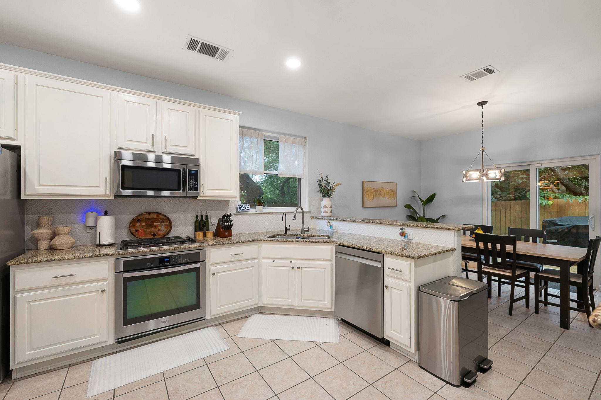 2244 Casper Cv, Round Rock, TX 78664