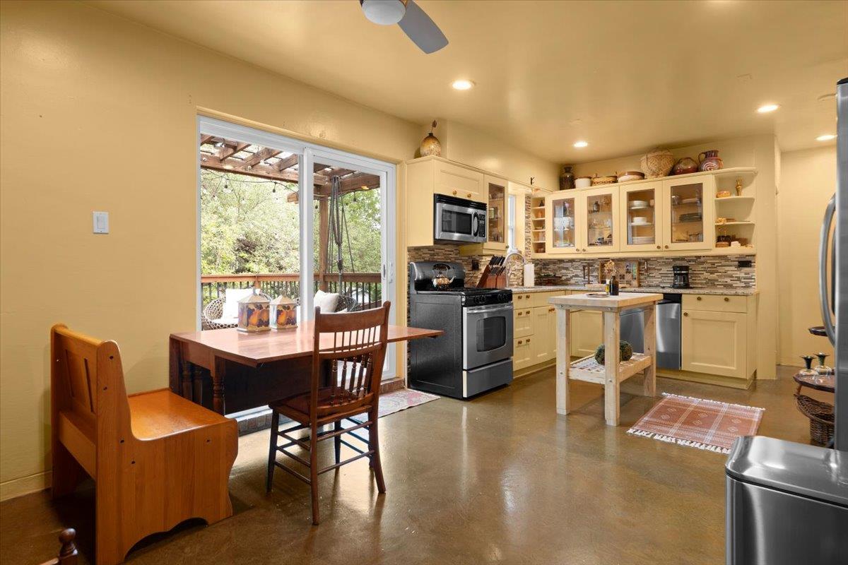 708 W Elizabeth St, Austin, TX 78704