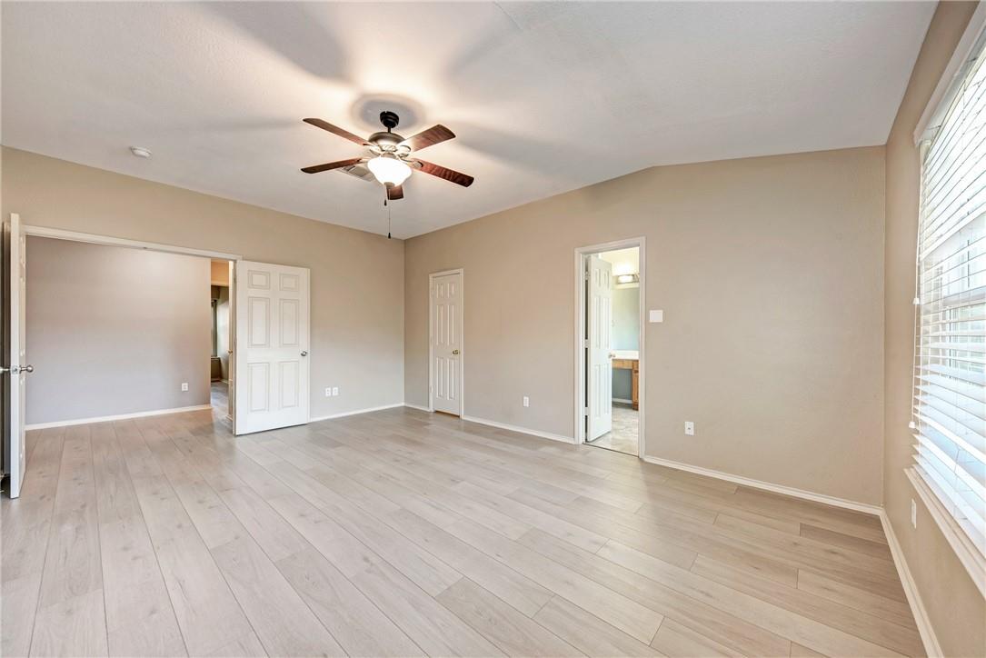 2400 Hallie Ln, Round Rock, TX 78664