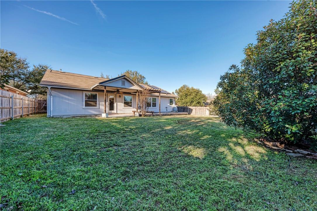 2400 Hallie Ln, Round Rock, TX 78664