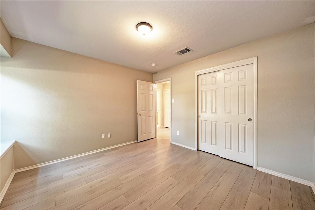2400 Hallie Ln, Round Rock, TX 78664