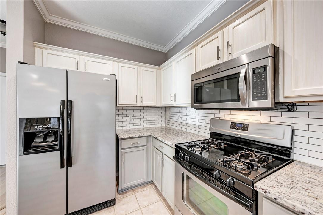 2400 Hallie Ln, Round Rock, TX 78664