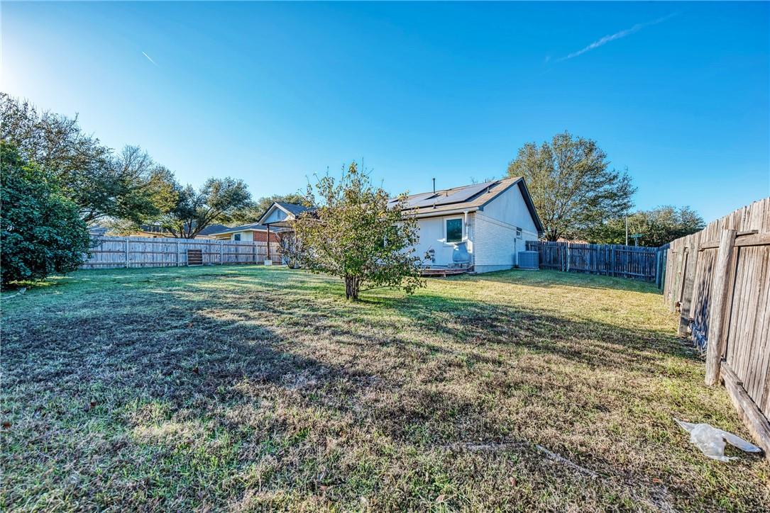 2400 Hallie Ln, Round Rock, TX 78664