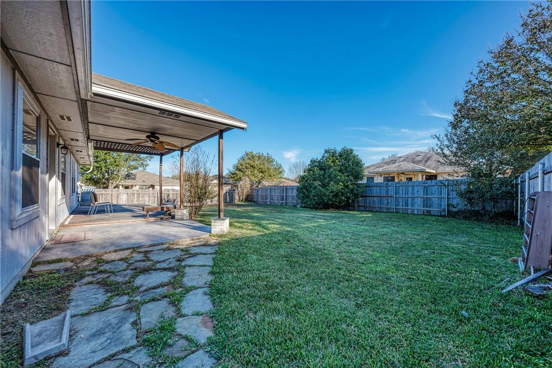 2400 Hallie Ln, Round Rock, TX 78664