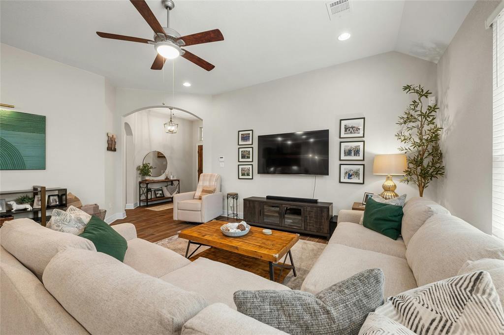 317 Bonnet Blvd, Georgetown, TX 78628
