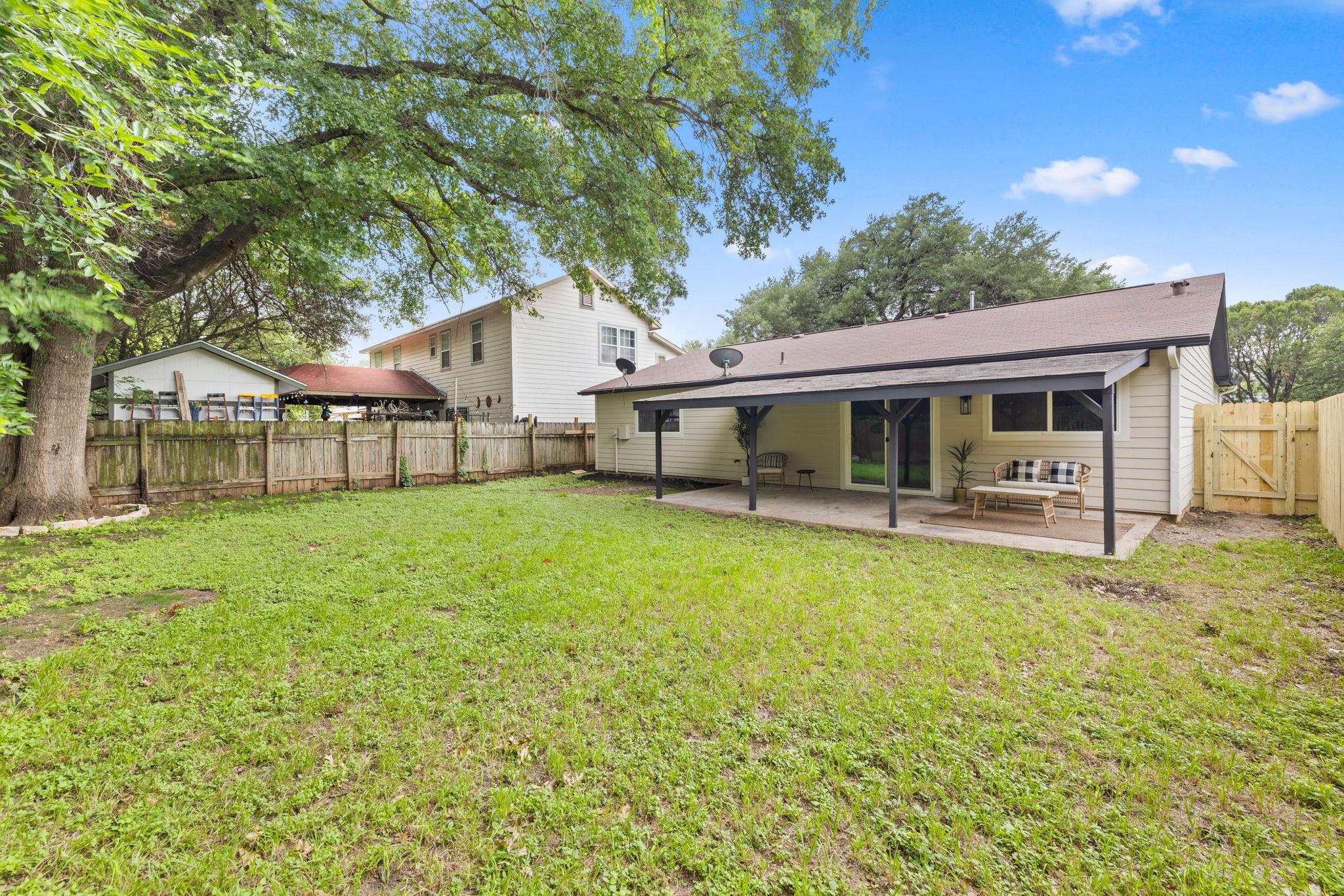 4402 Dove Springs Dr, Austin, TX 78744