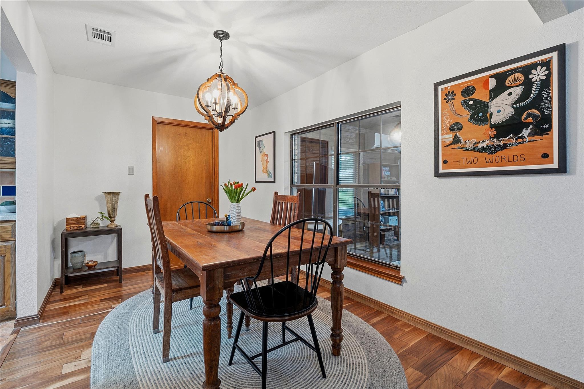 203 Leisurewoods Dr, Buda, TX 78610