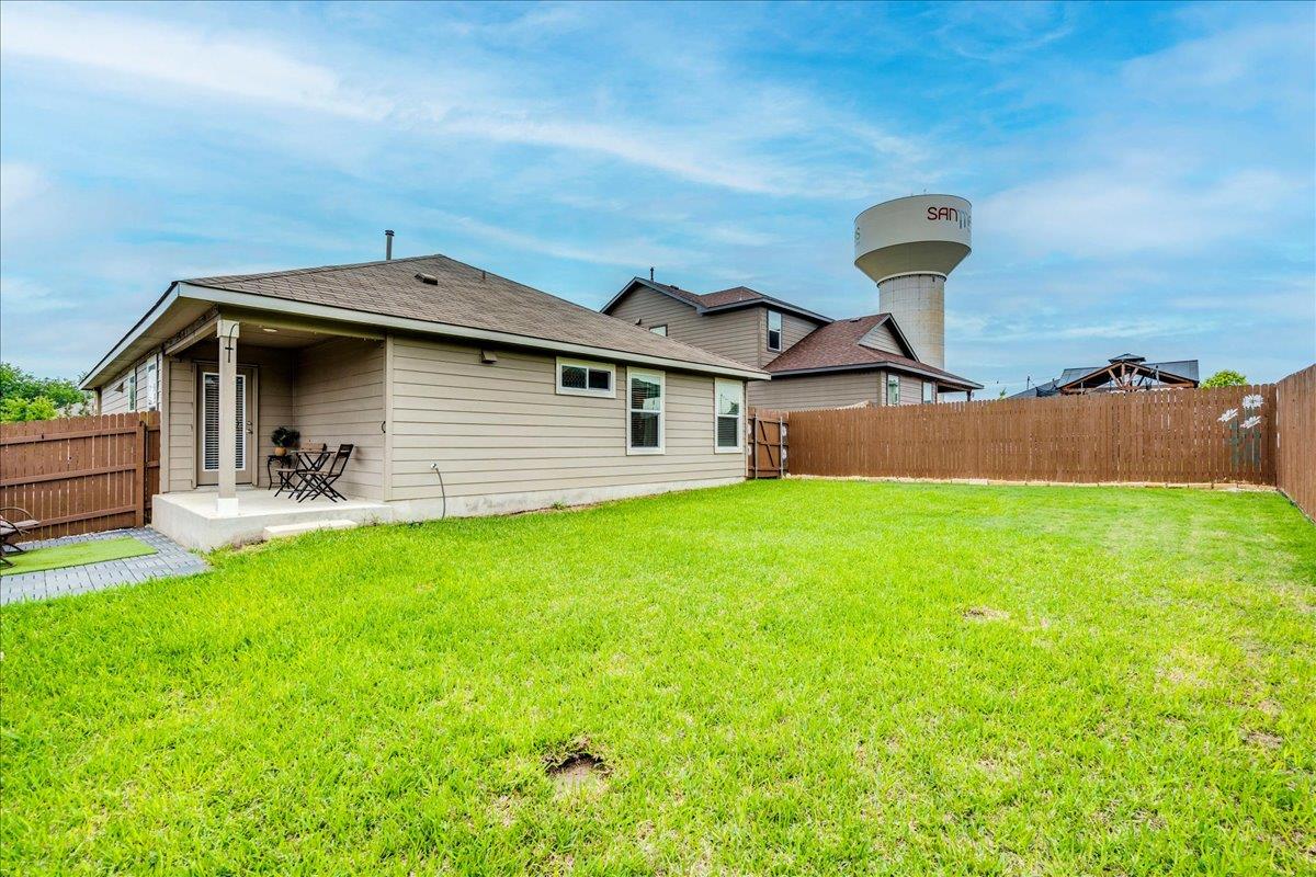 113 LANCE Trl, San Marcos, TX 78666