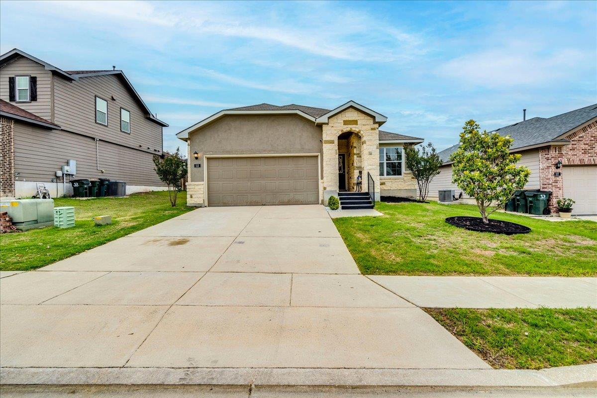 113 LANCE Trl, San Marcos, TX 78666
