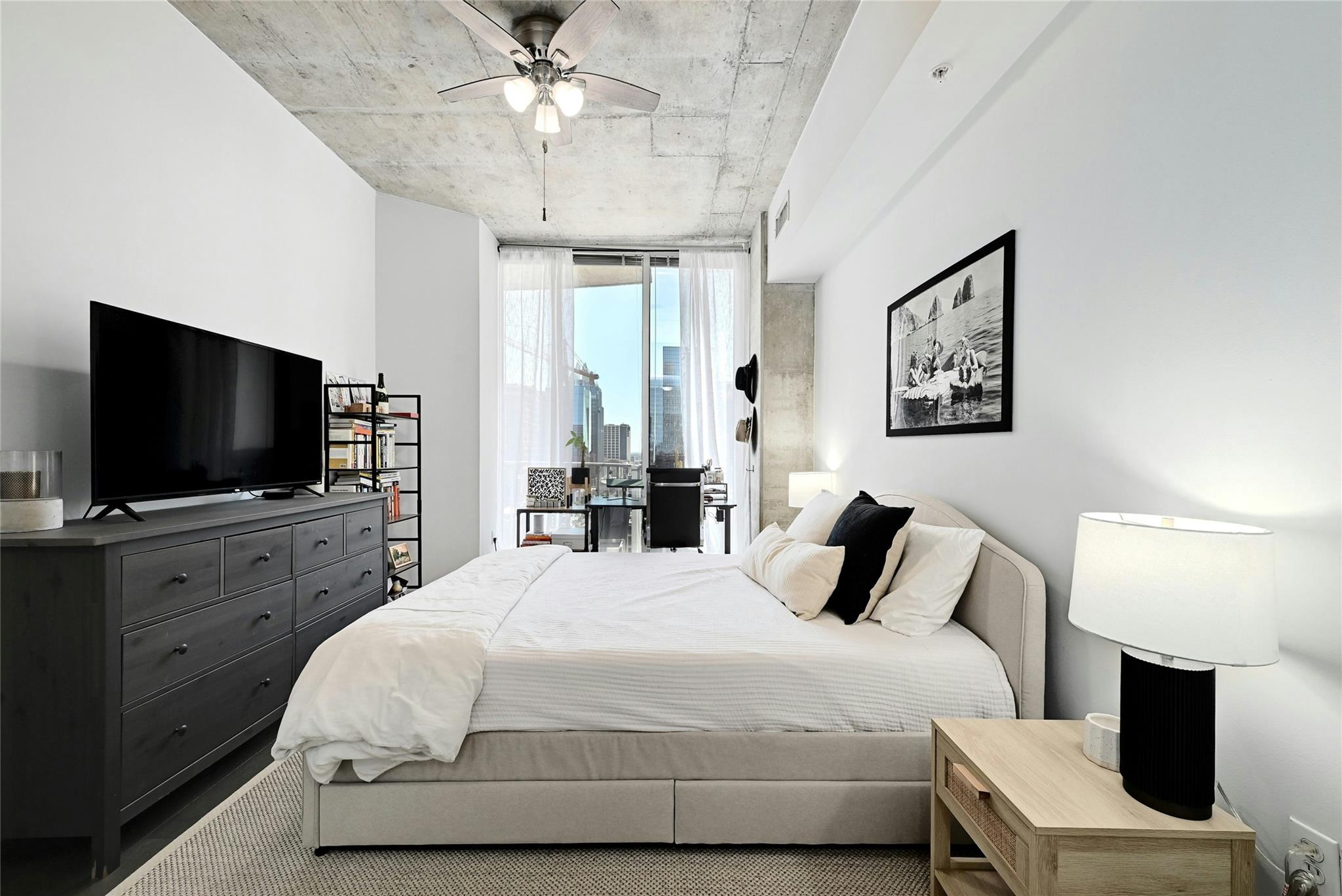 360 Nueces St # 1809, Austin, TX 78701