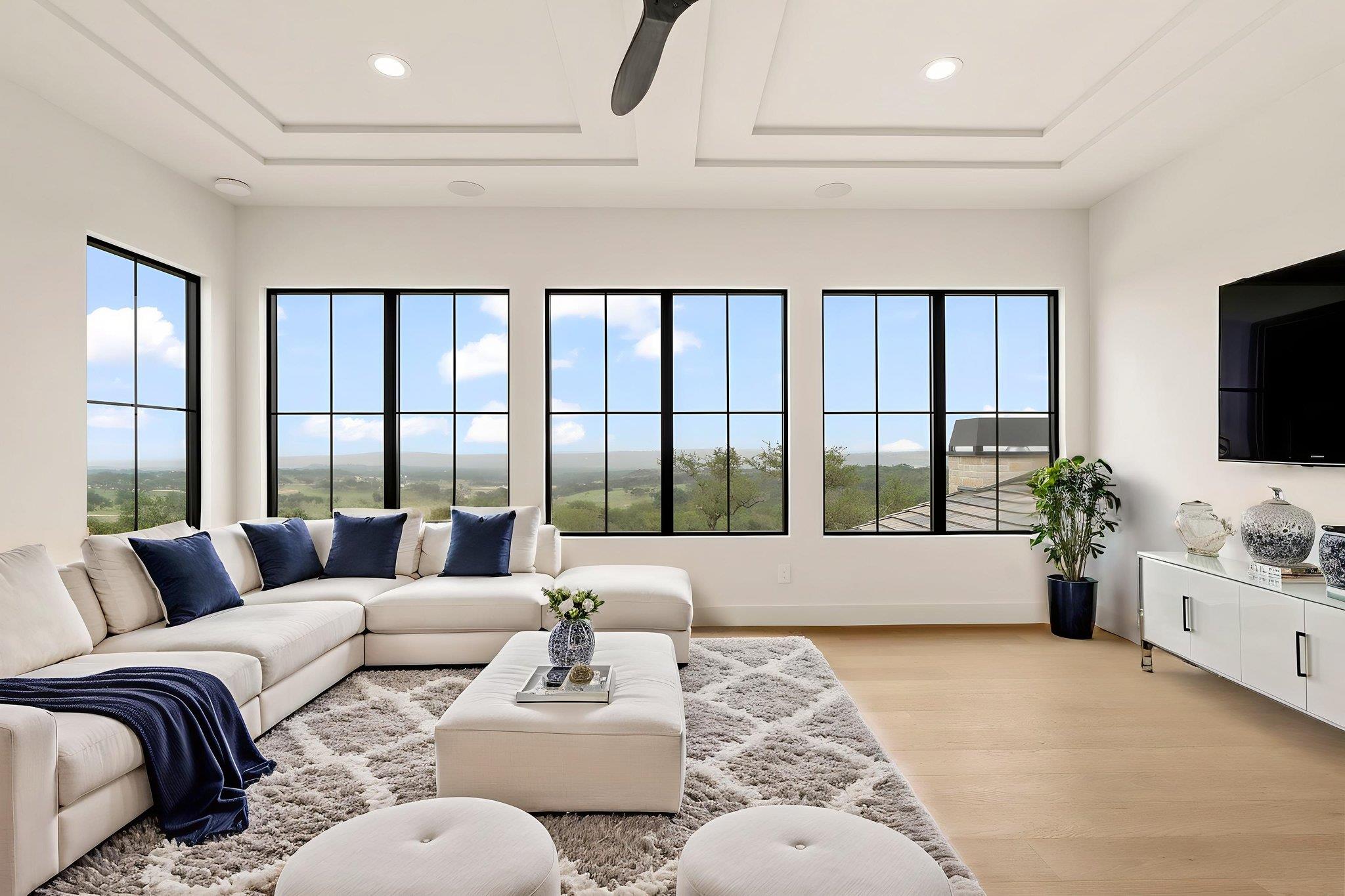 1149 Canyon Crossing View, Dripping Springs, TX 78620