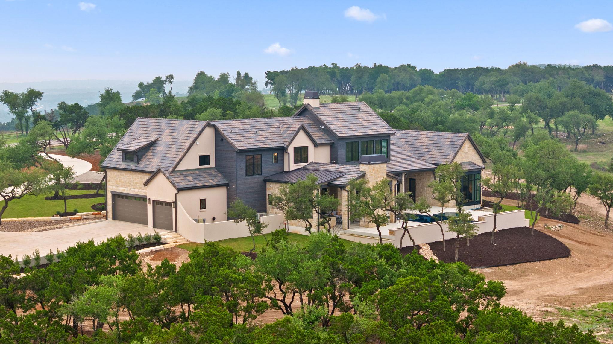 1149 Canyon Crossing View, Dripping Springs, TX 78620