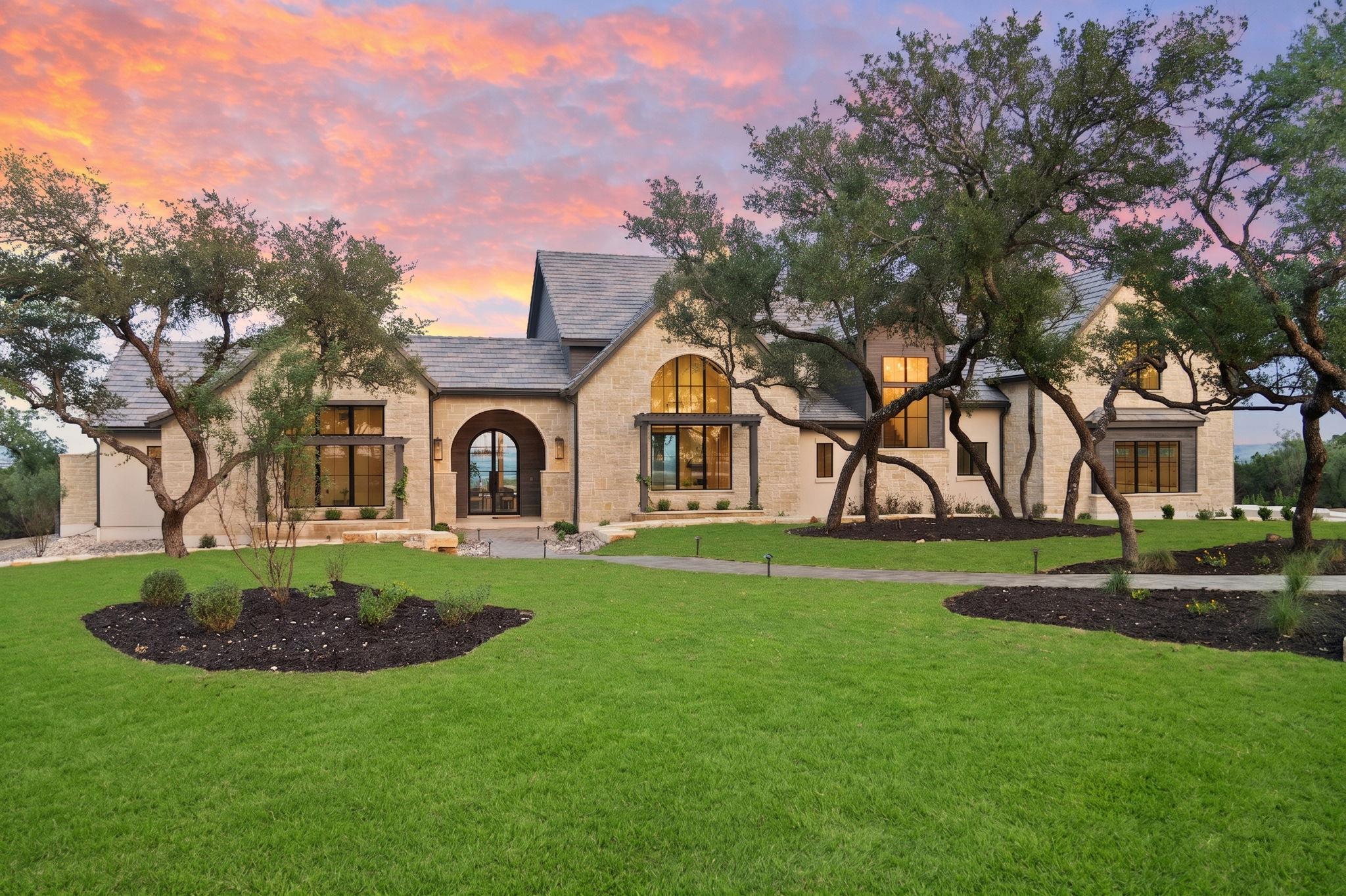 1149 Canyon Crossing View, Dripping Springs, TX 78620
