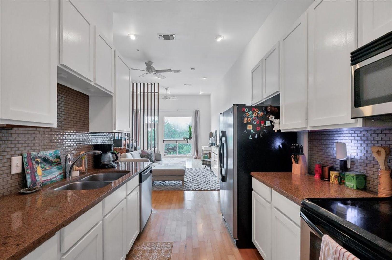 2931 E 12th St # 306, Austin, TX 78702