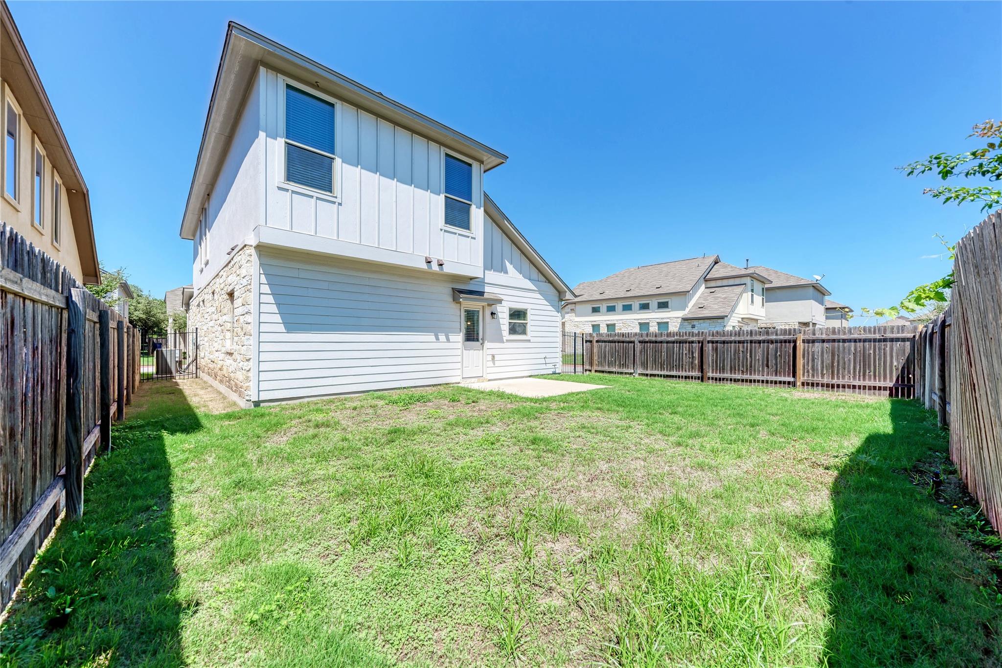 1401 Little Elm Trl # 222, Cedar Park, TX 78613