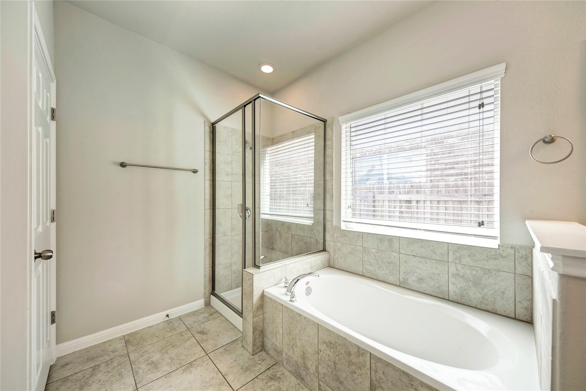 1401 Little Elm Trl # 222, Cedar Park, TX 78613