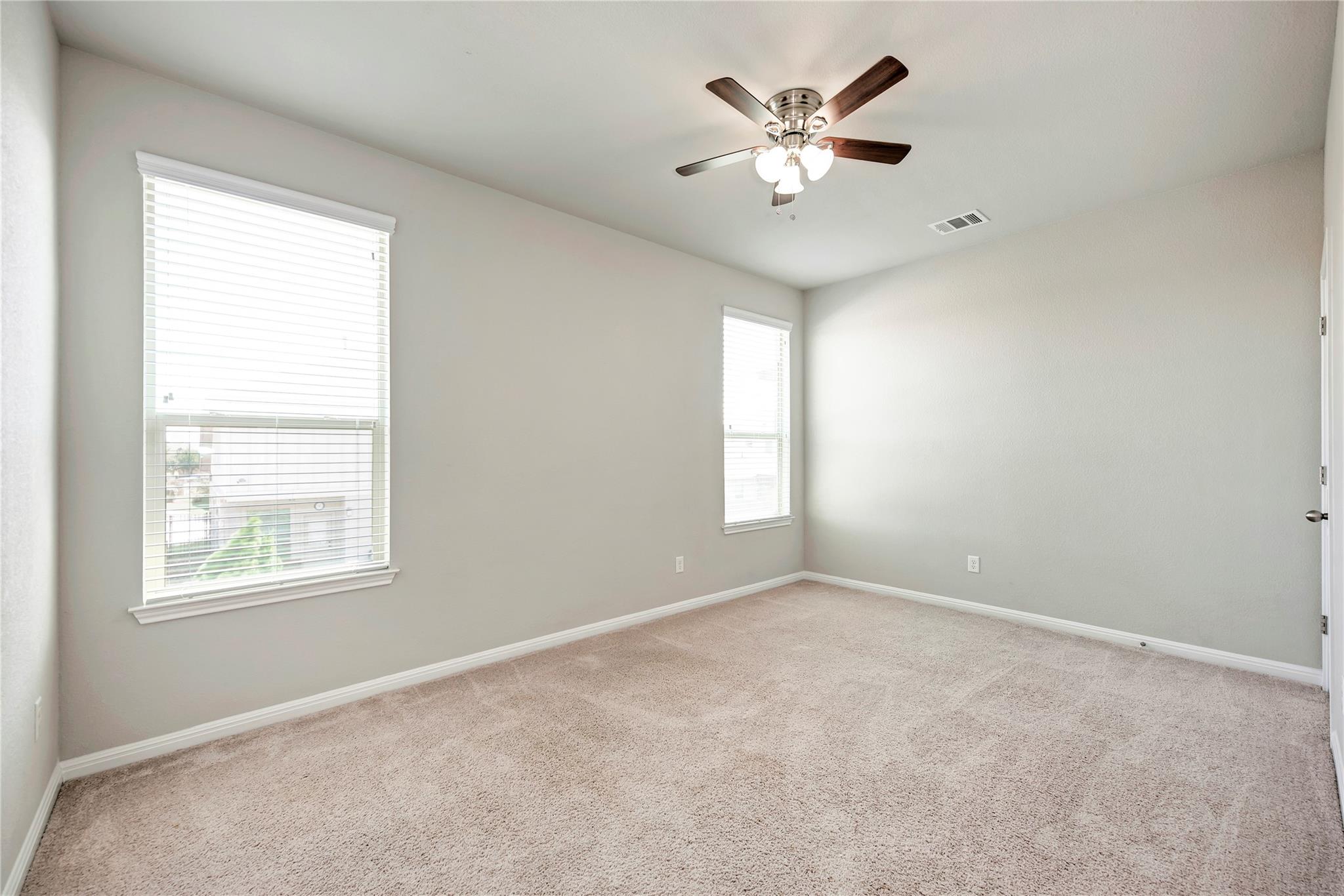 1401 Little Elm Trl # 222, Cedar Park, TX 78613