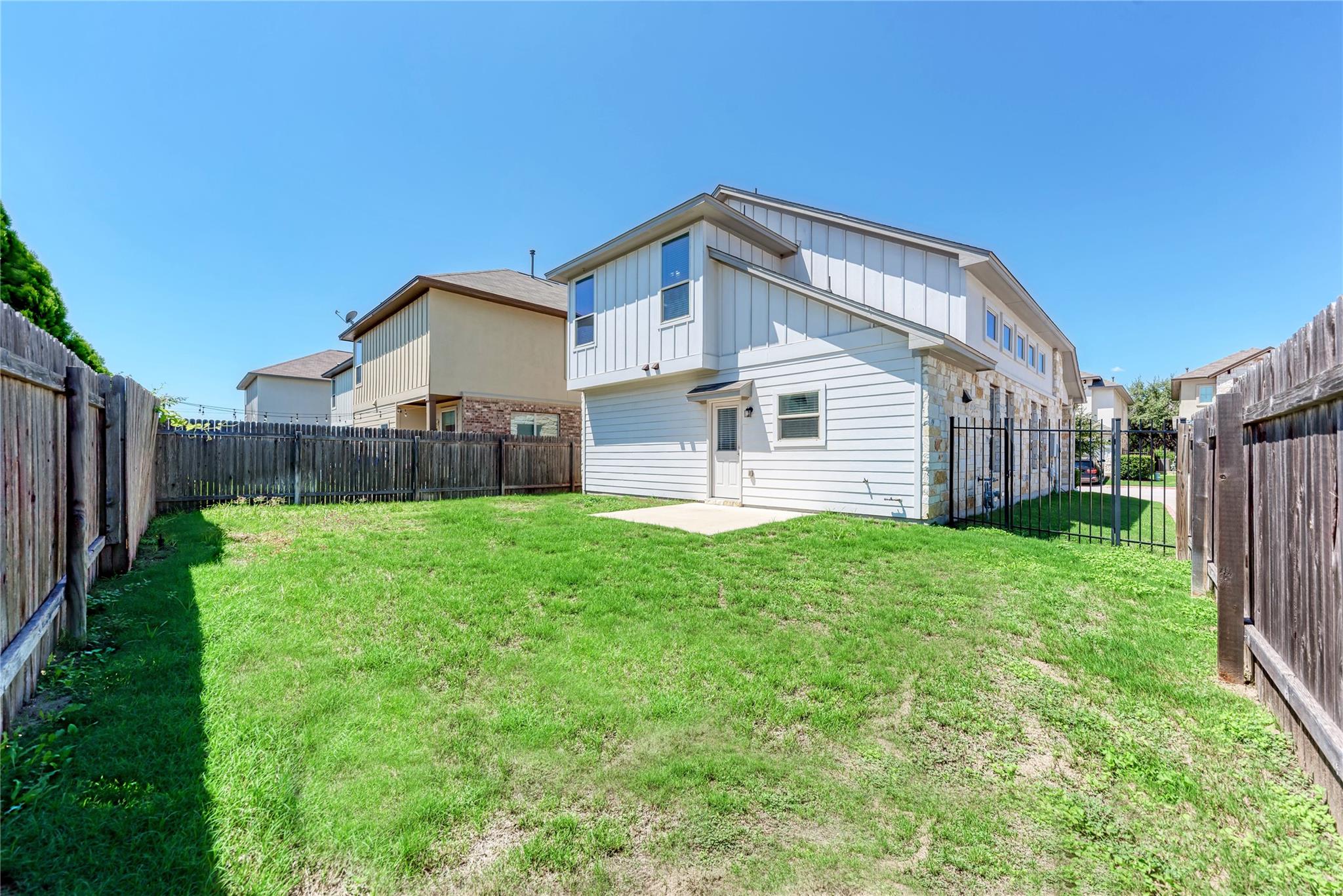 1401 Little Elm Trl # 222, Cedar Park, TX 78613