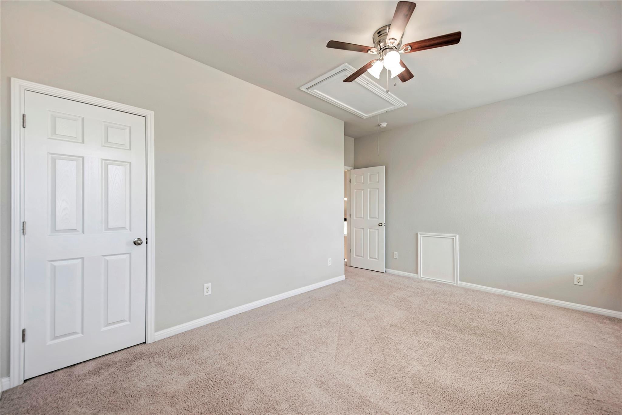 1401 Little Elm Trl # 222, Cedar Park, TX 78613