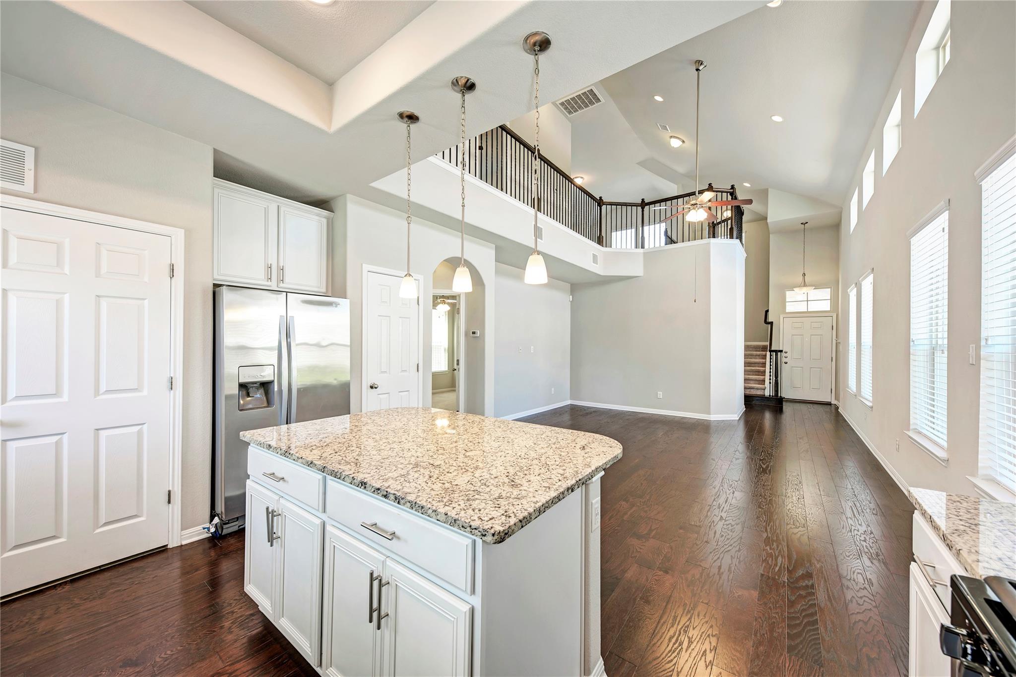 1401 Little Elm Trl # 222, Cedar Park, TX 78613
