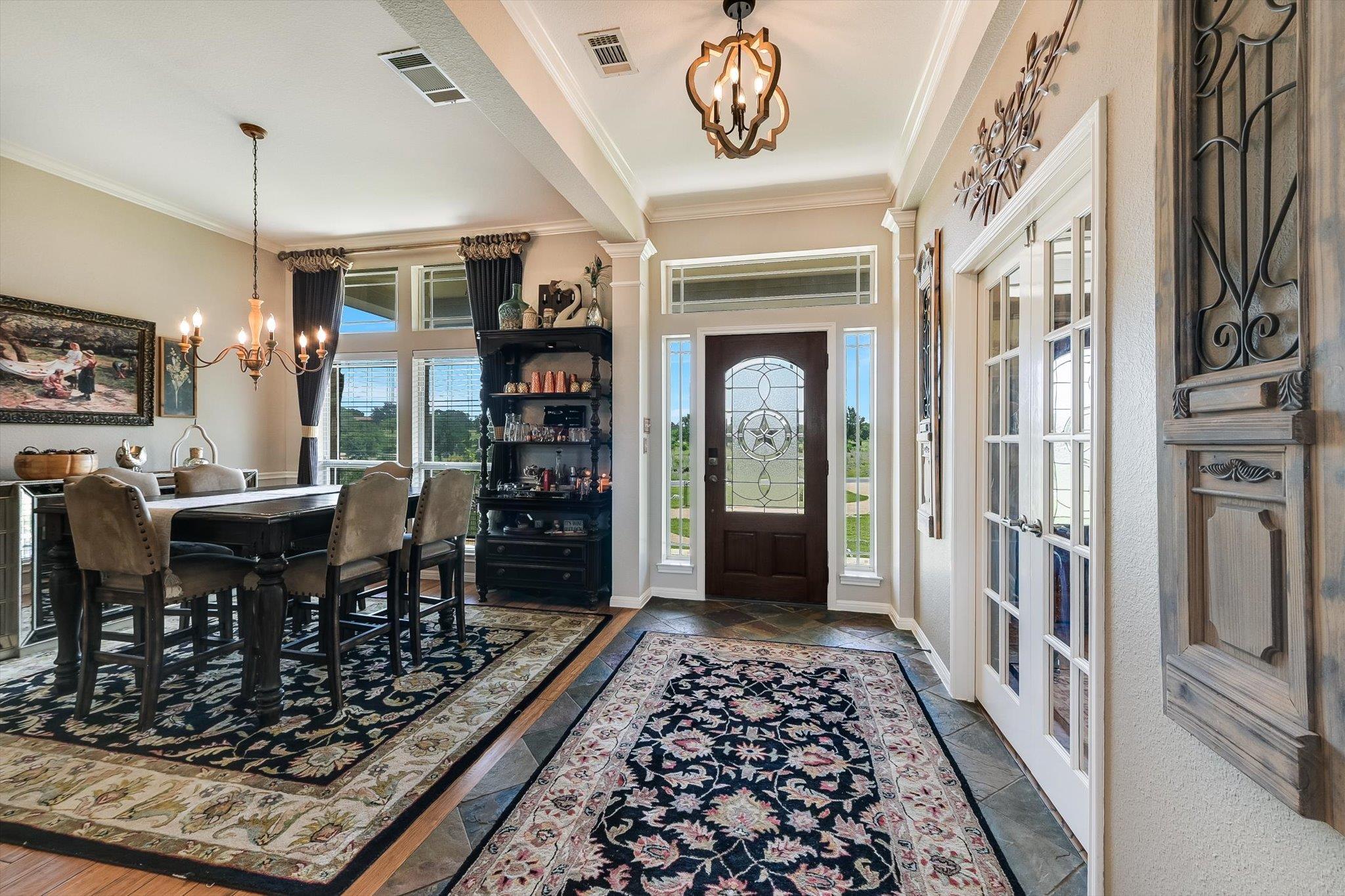 108 High Plains Trl, Spicewood, TX 78669